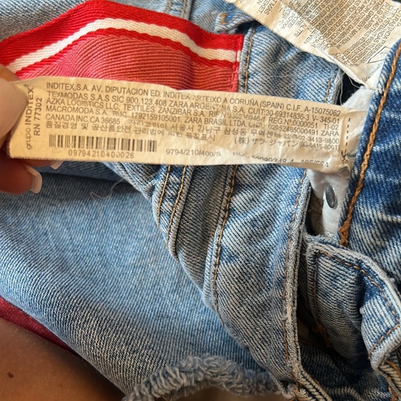 Zara (Trafaluc) blue denim skirt with red & white stripes on side - Picture 7 of 8